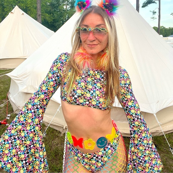 SOLD Bubblegum the brand - Picture 2 of 2